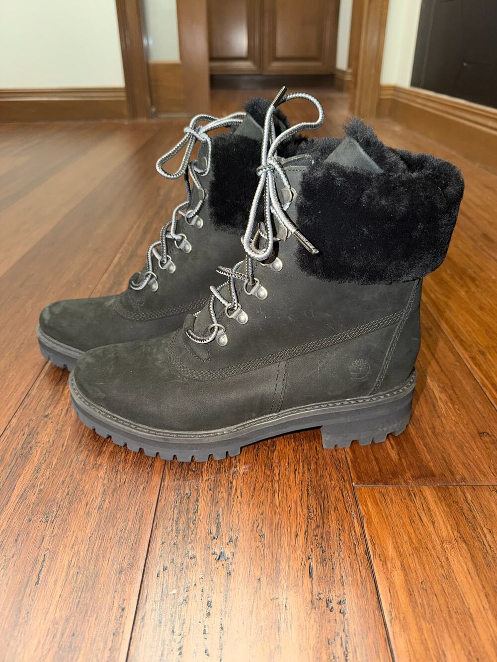 Timberland Courmayeur Valley 6” Waterproof Boots black nubuck leather 11